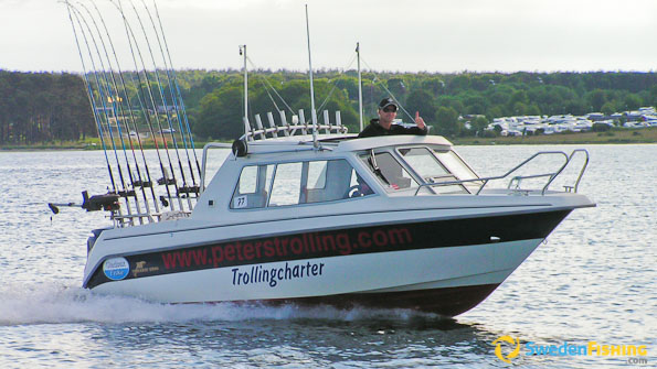 peterstrolling-pan595-sweden-fishing-boat.jpg